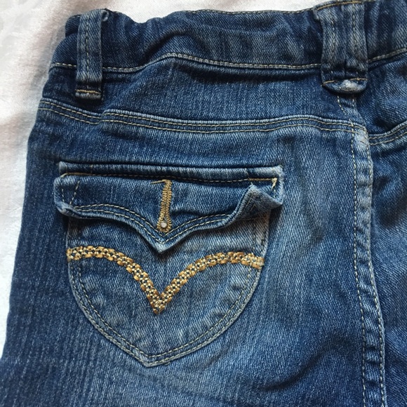 💙Girls Levi’s Bermuda Length Jean Shorts Sz 7💙 - Picture 6 of 7
